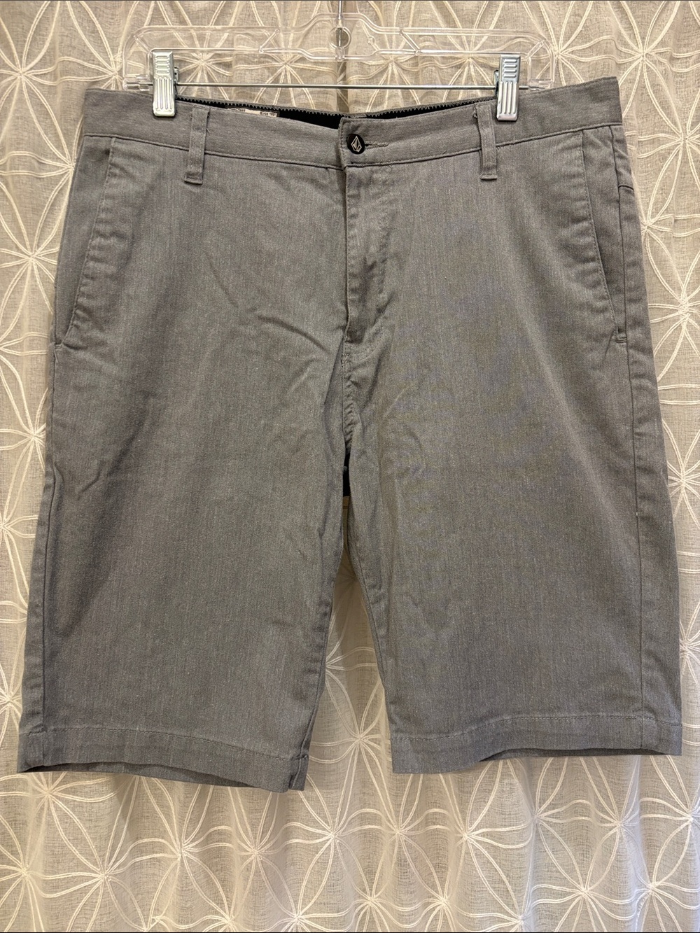Volcom Men's Gray Flat-Front Chino Shorts